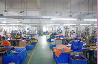 จีน Dongguan Yuanfeng Plastic Jewelry Co., Ltd.